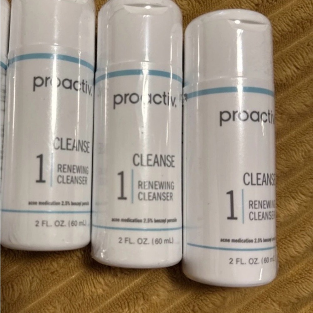Proactiv Cleanse Renewing Cleanser Face Wash Acne Step 2 oz Ea EX 2027 LOT OF 3